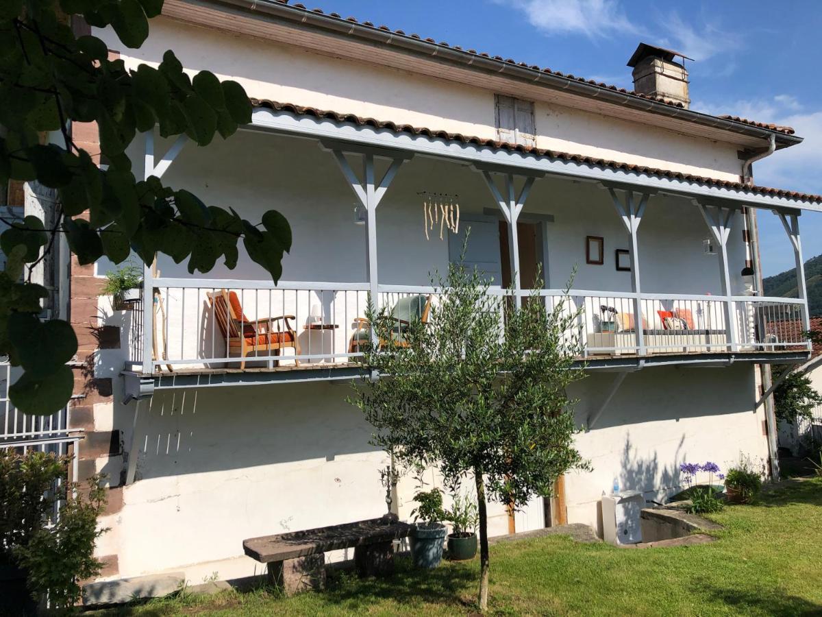 Maison D'Hotes Larraldia Uhart-Cize 외부 사진