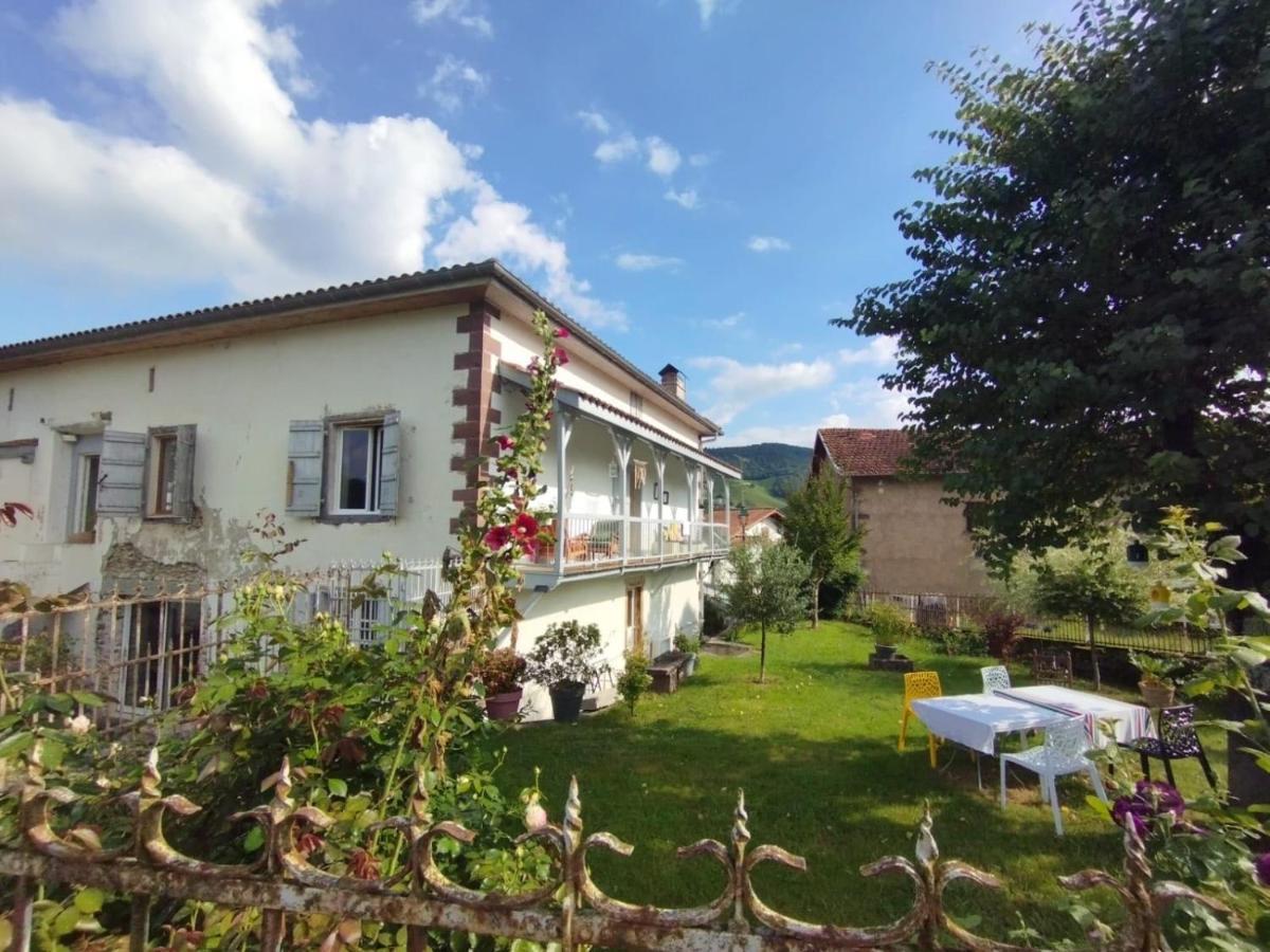 Maison D'Hotes Larraldia Uhart-Cize 외부 사진