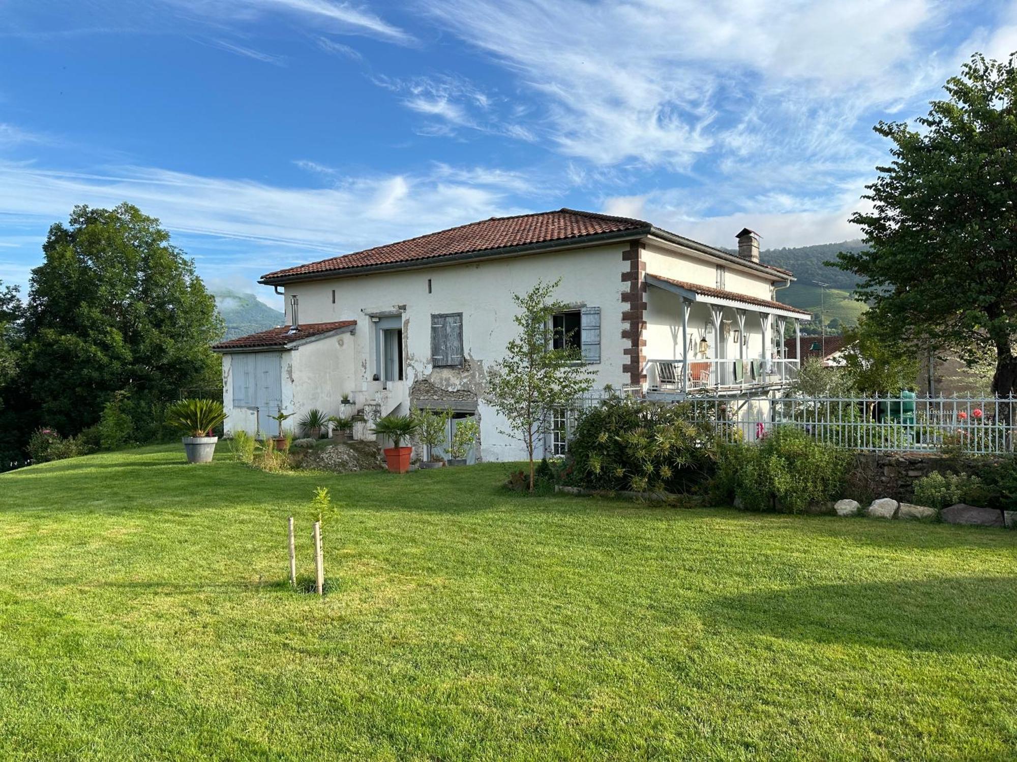Maison D'Hotes Larraldia Uhart-Cize 외부 사진
